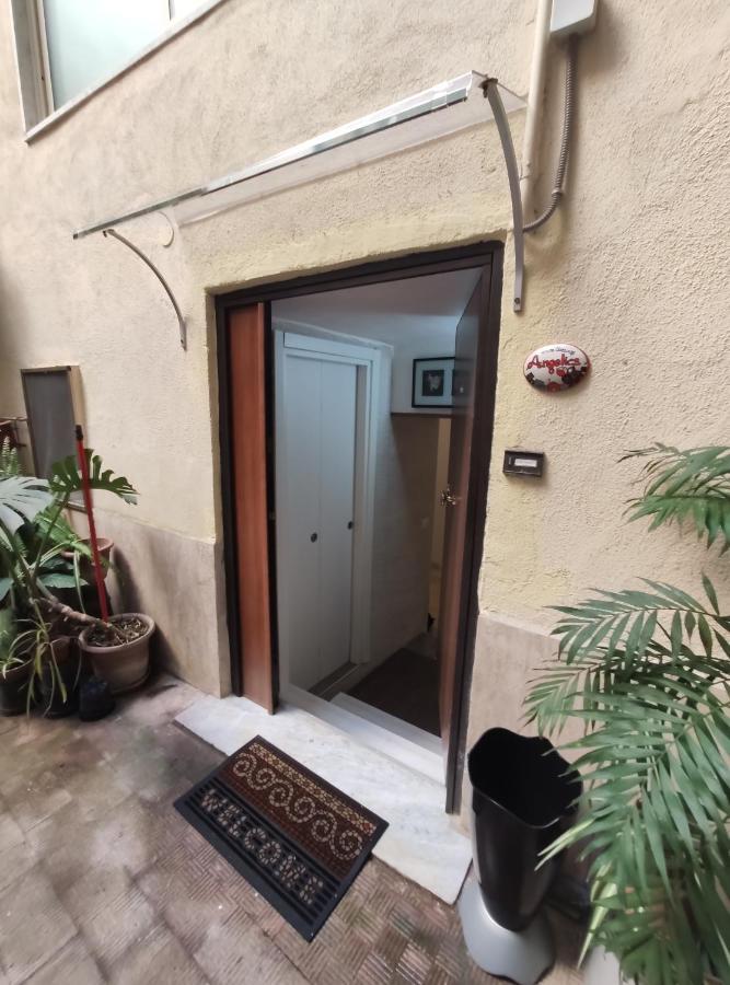 סלרנו Casa Vacanze Angelica מראה חיצוני תמונה
